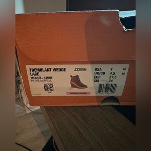 Merrell Women’s Size 7 Boots – Like New